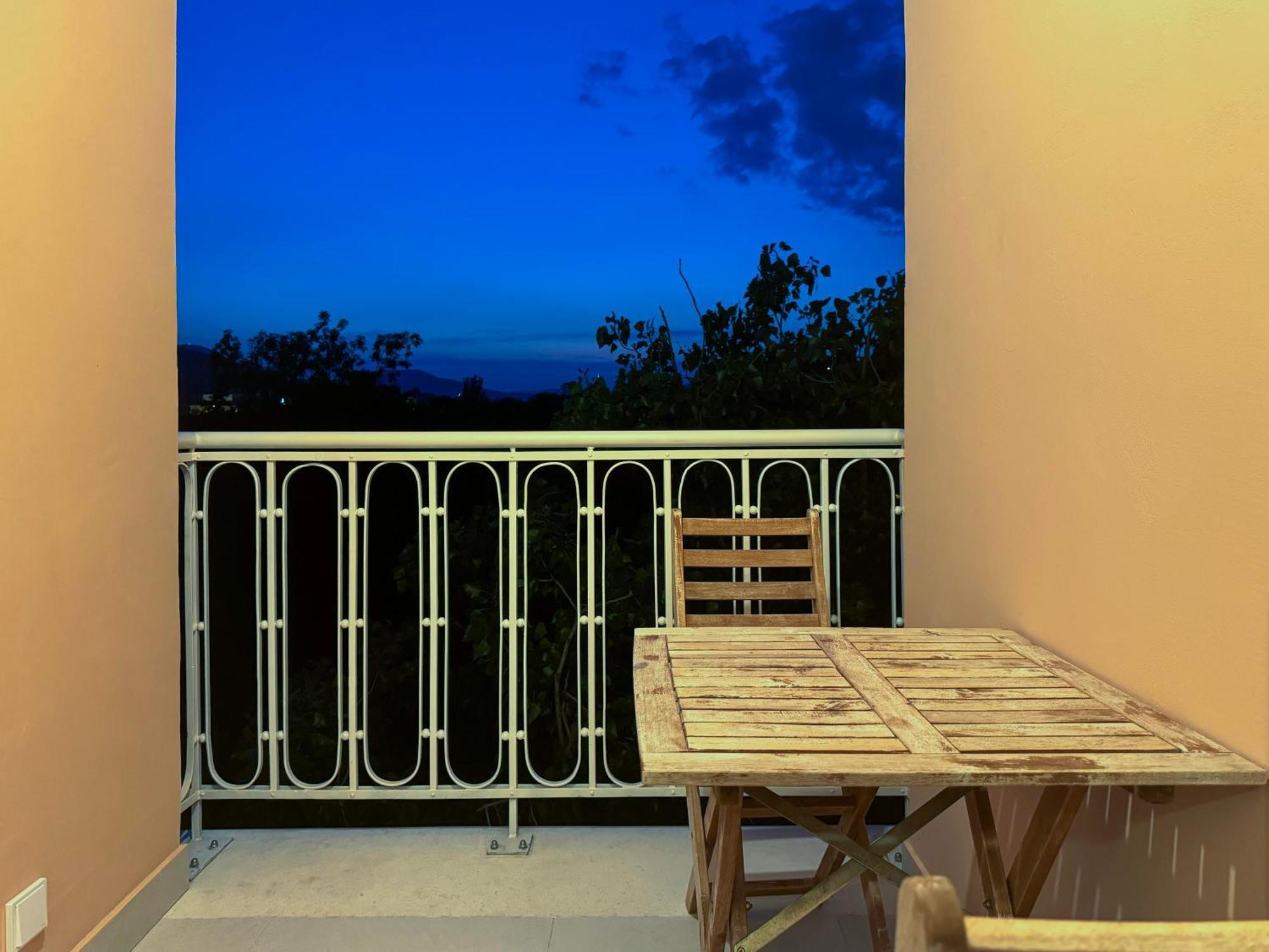 Brightlyapartment Budapest Esterno foto